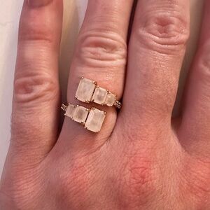 Bomb Party Ring Size White Agate on Rose Gold Size 6